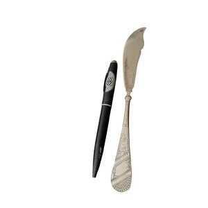 Reed & Barton Brilliant Silverplate Master Butter‎ Knife Antique Ornate Floral